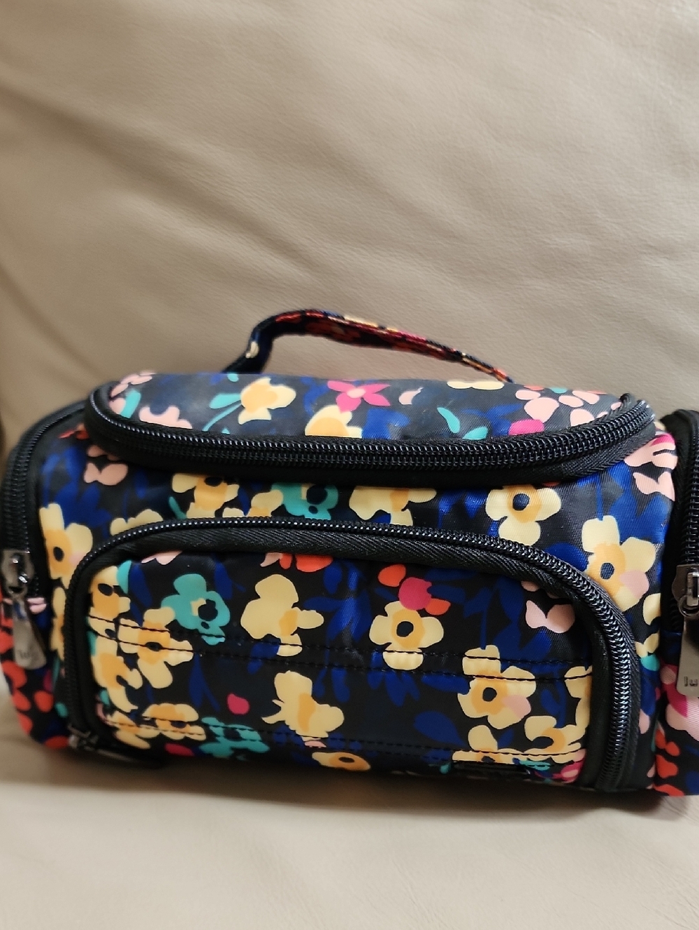 Lug Mini Trolley Women's Floral Cosmetic Case Preowned